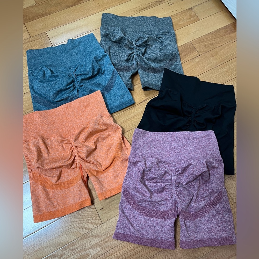 Yeoreo high waisted gym shorts